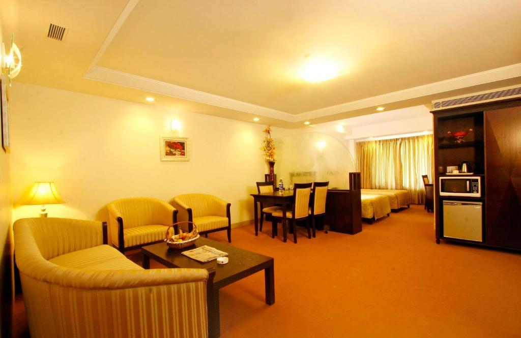 ホテルAmbience Executive Pimpri-Chinchwad 部屋 写真
